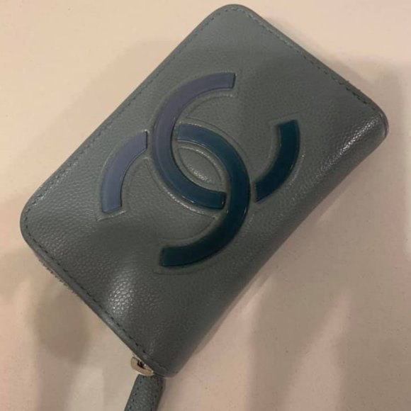 Chanel Coin Purse - Picture 1 of 6